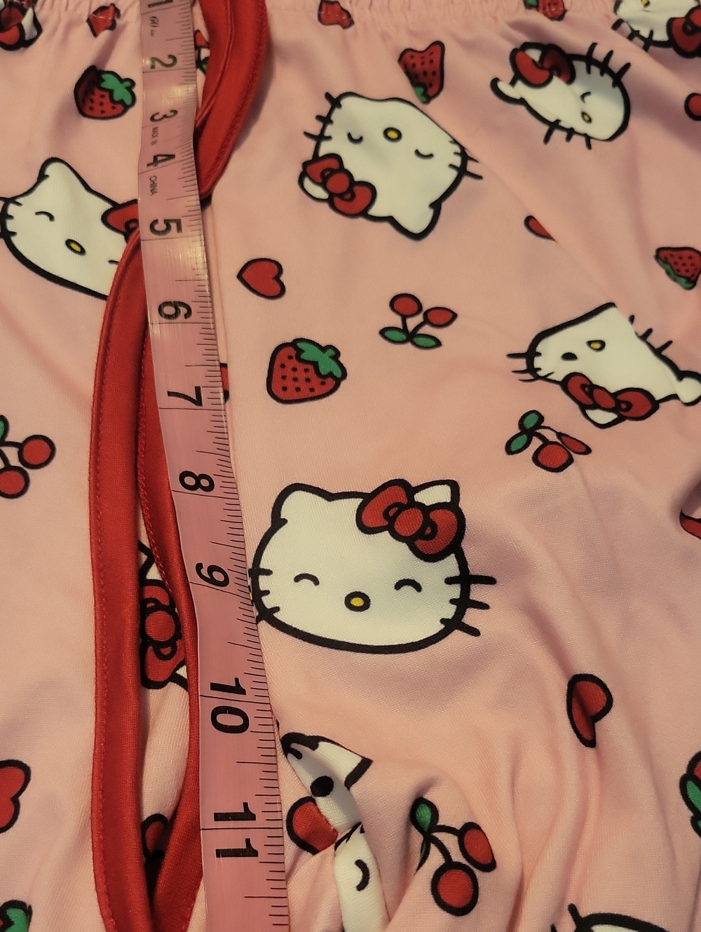 Hello Kitty Pajama Pants - Picture 6 of 7
